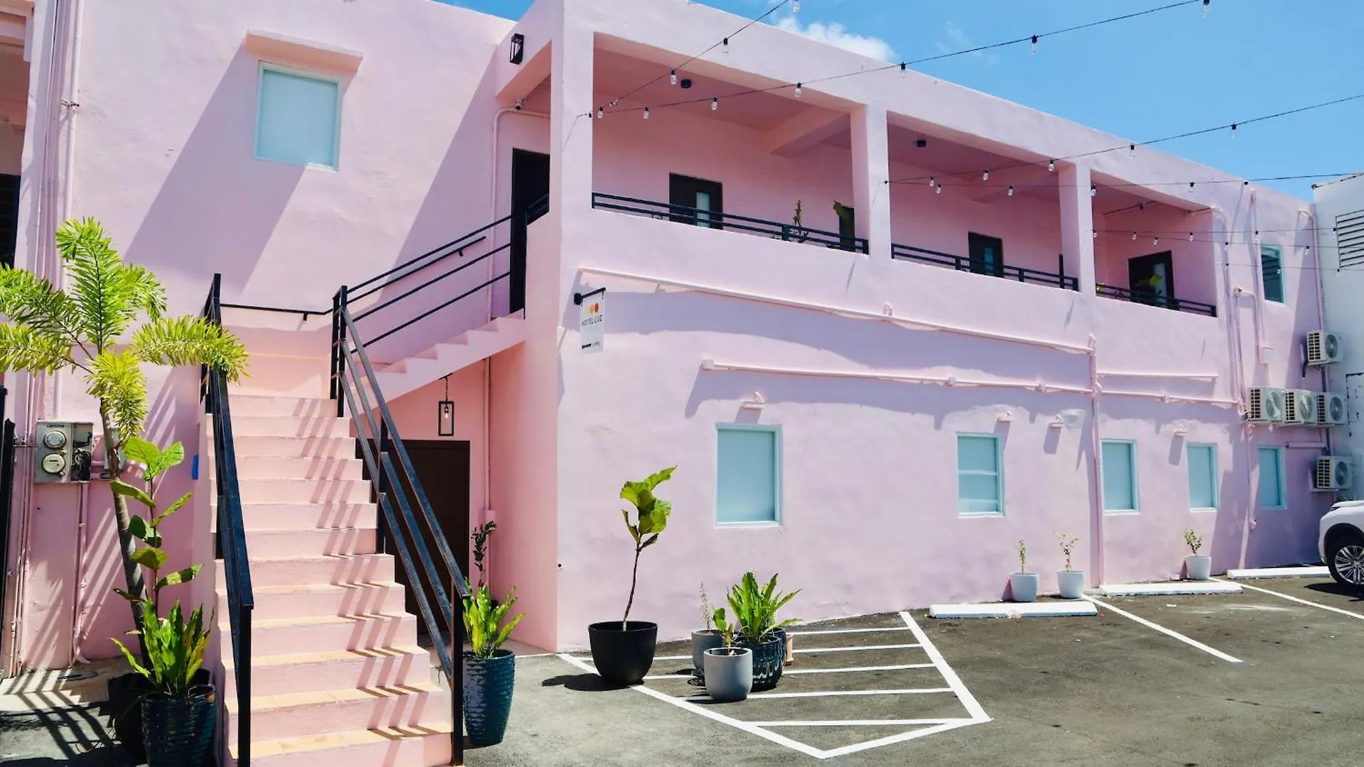 Hotel Room 7 Design-Forward Studio By Lagoon San Juan